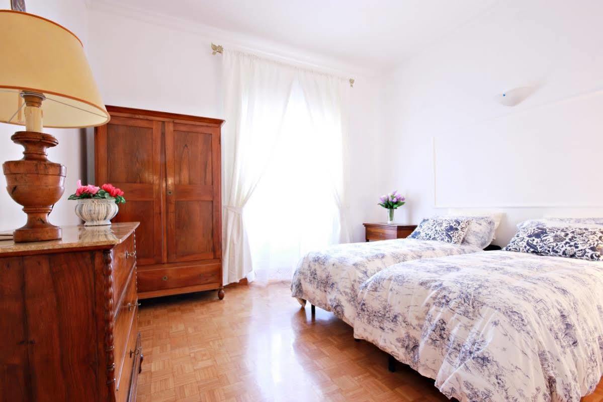 Spagna Casa Dream ローマ エクステリア 写真